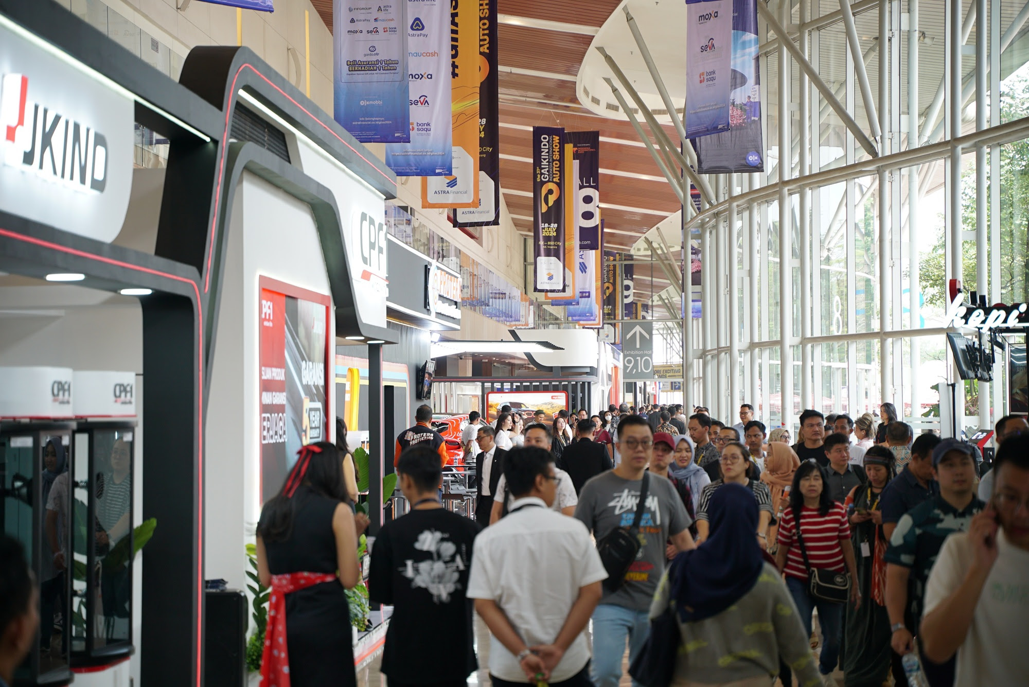 120 Merek Industri Pendukung
